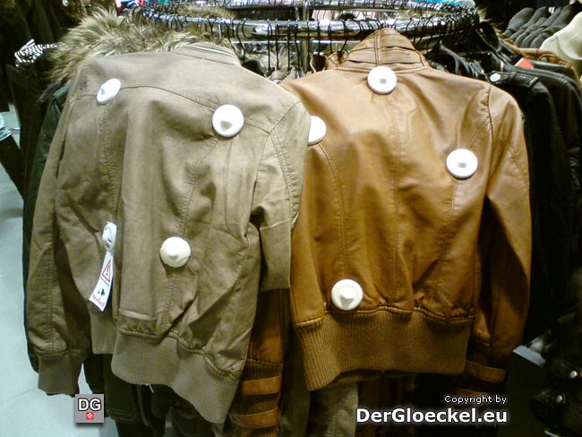 scheint etwas überzogen - Sicherungsmaßnahmen beim NEW YORKER